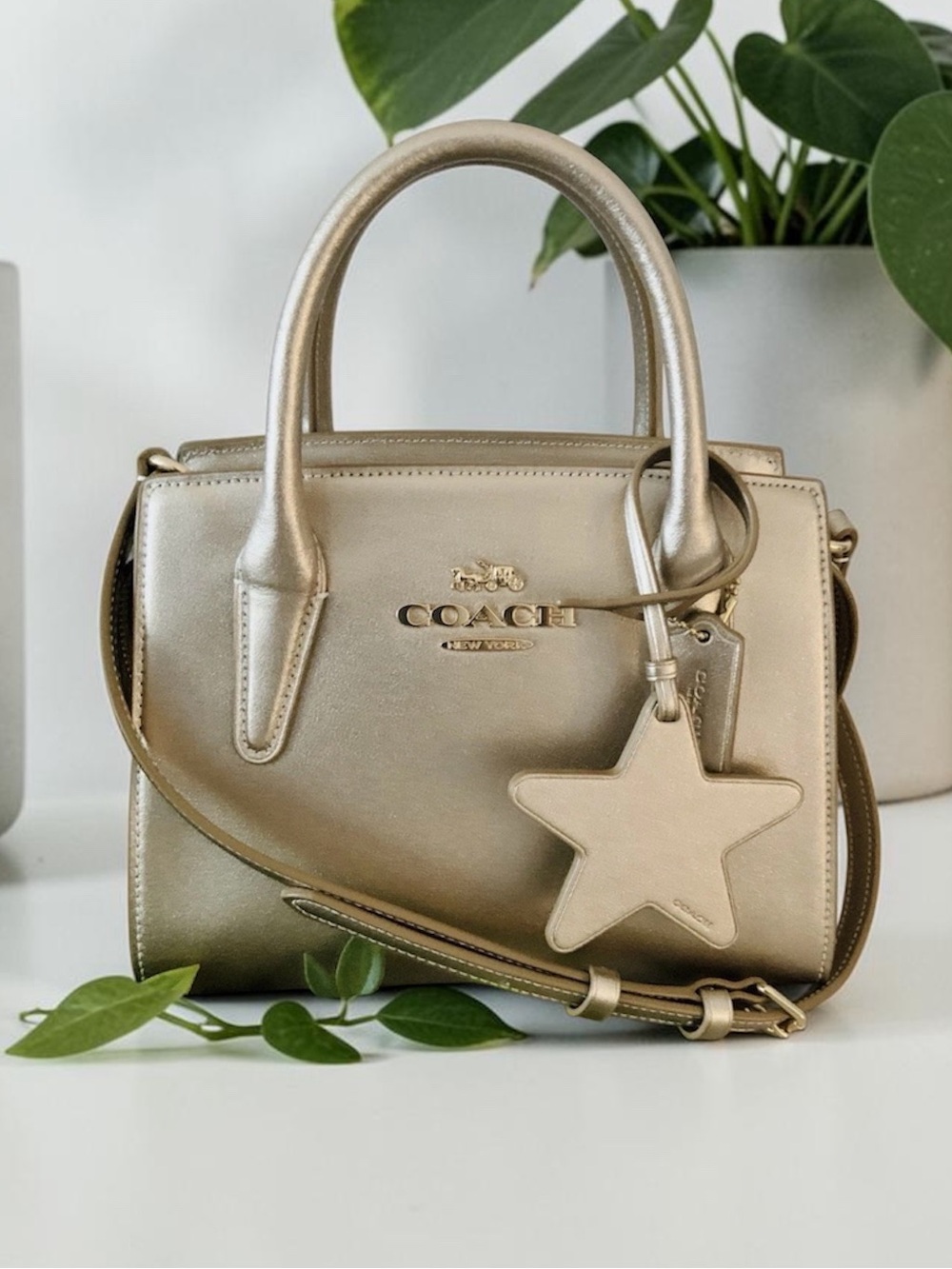 NWT COACH ANDREA CARRYALL BAG W/STAR PEARLIZED LEATHER LIGHT CHAMPAGNE